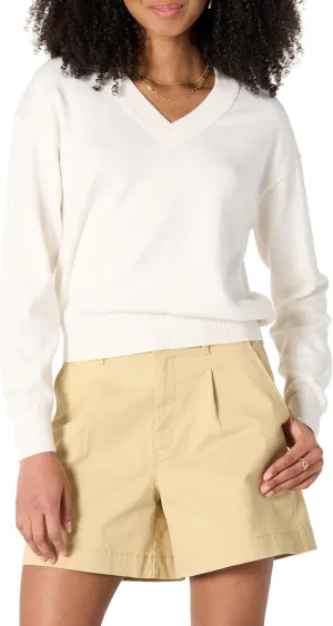 Amazon Essentials Women's Relaxed-Fit Lightweight V-Neck Cropped Sweater